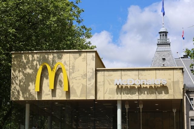 Foto McDonald's Coolsingel, Rotterdam, The Netherlands